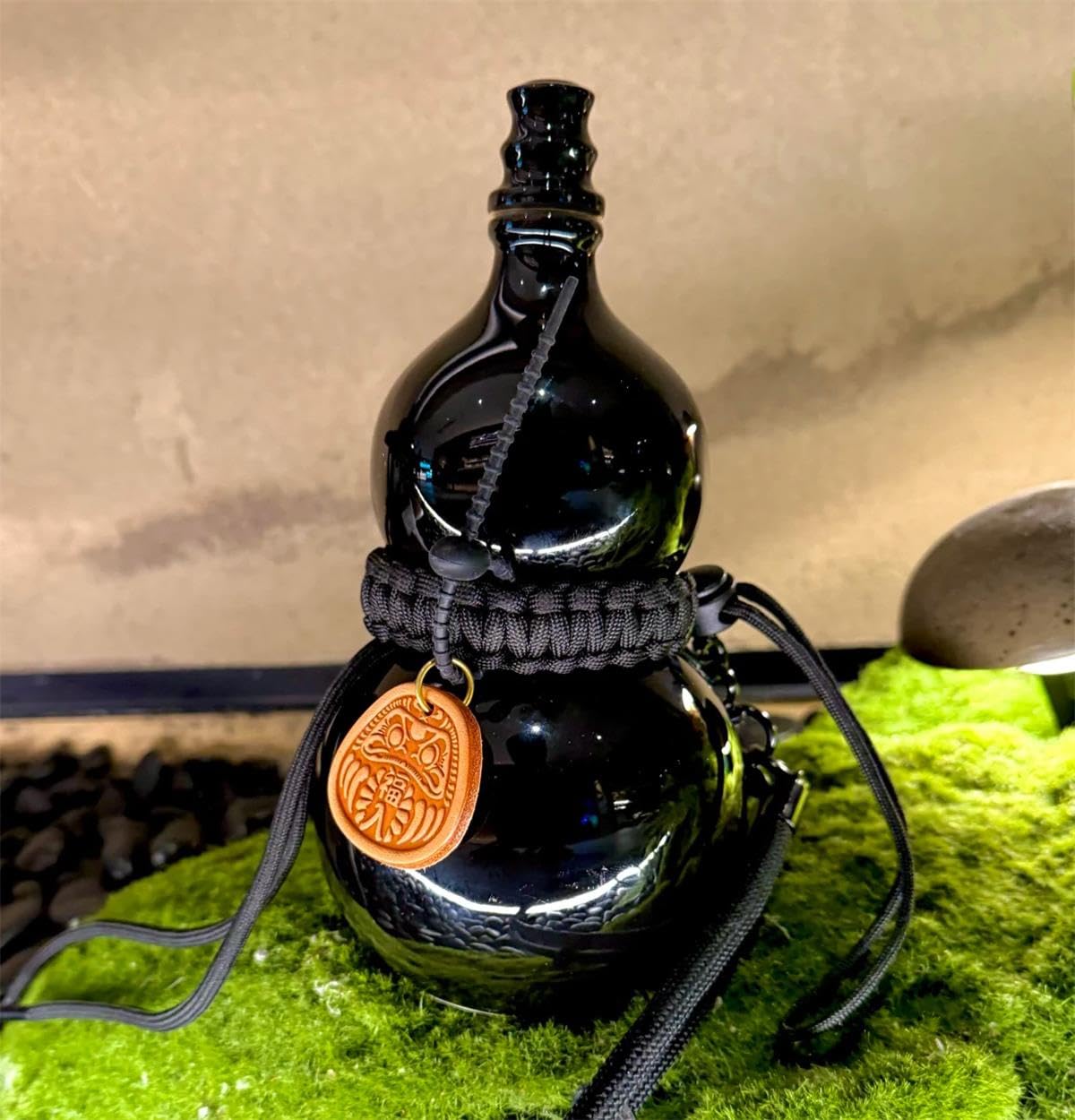 ウェッジウッド　 BOKHARA ボカラ 6客フルセット 黒壺 Amazon.com | Black Myth Wukong Ceramic Gourd – Sleek Black